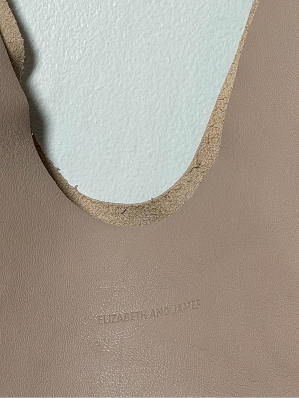 Elizabeth and James Hobo Bag with Matching Wristlet - Picture 2 of 9